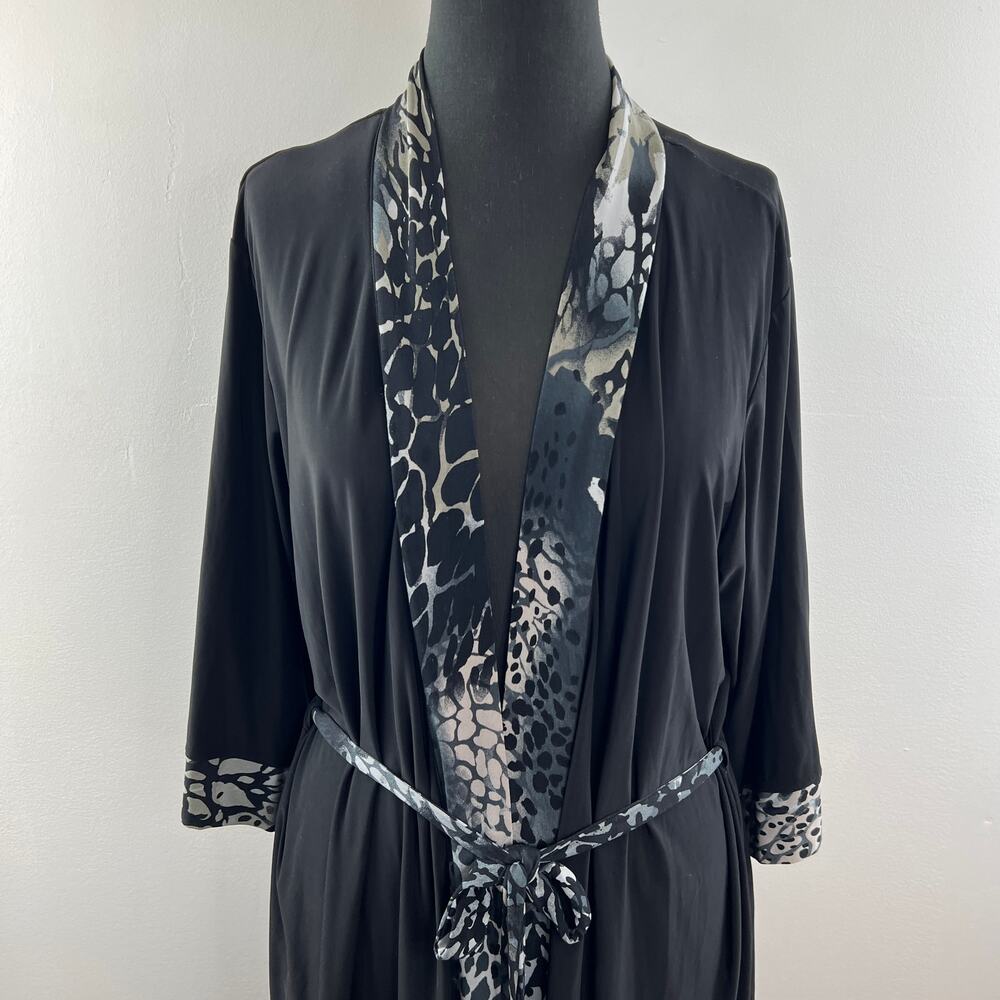 Josie Natori Black Robe Leopard Print Open Front … - image 2